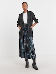 JD Williams Black Printed Pleated Maxi Skirt - Image 4 of 4