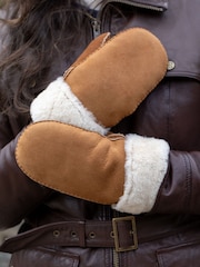 Lakeland Leather Brown Ladies Classic Winter Sheepskin Mittens - Image 6 of 6