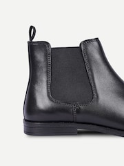 Off The Hook Black Trueman Leather Chelsea Boots - Image 4 of 6