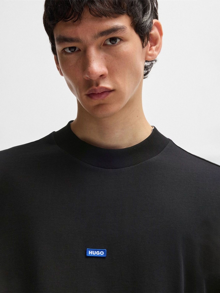HUGO Black Hugo Logo Patch 100% Cotton Jersey T-Shirt - Image 4 of 4