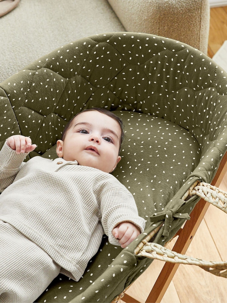 The Little Green Sheep Juniper Rice Natural Quilted Moses Basket And Mattress - Image 5 of 5