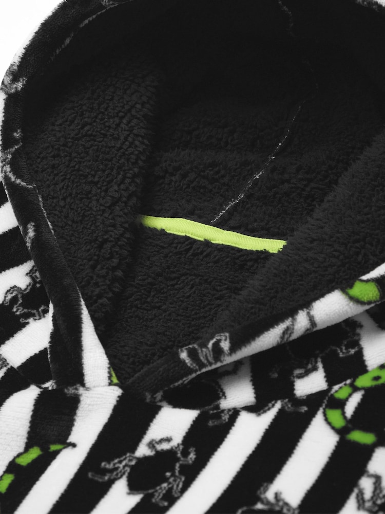 Vanilla Underground Black Unisex Beetle Juice Adults Blanket Hoodie - Image 6 of 6