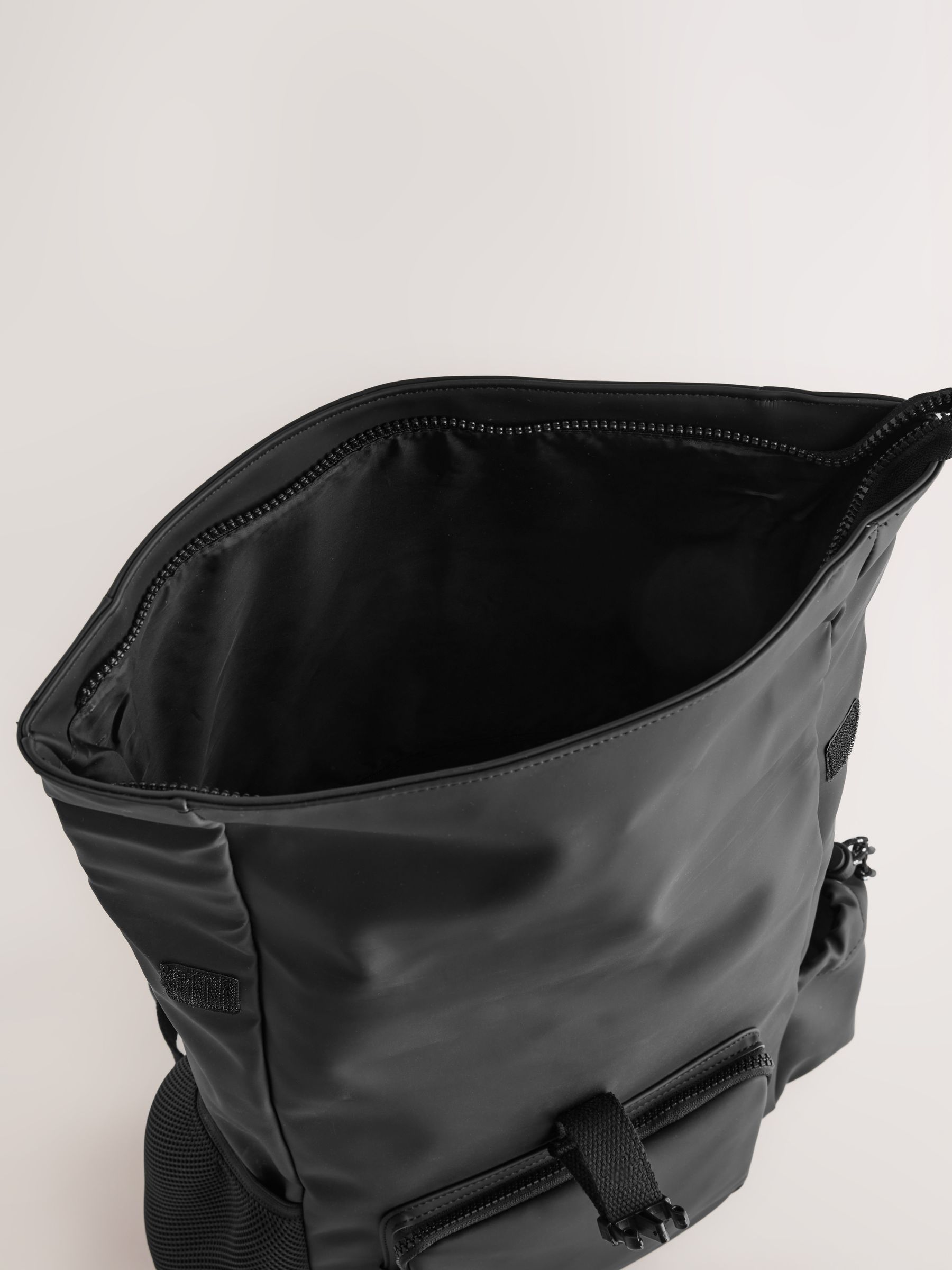 Comprar Preto - Mochila Roll Top from Next Brazil