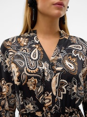 VERO MODA Shirt Dress In All Over Paisley Print - Изображение 4 из 5