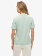 Verde - Superdry Essential Logo Embroidered T-Shirt - Imagen 2 de 7