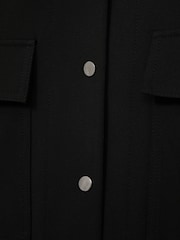 Reiss Black Myrtle Cropped Twill Shirt Jacket - Image 7 of 7