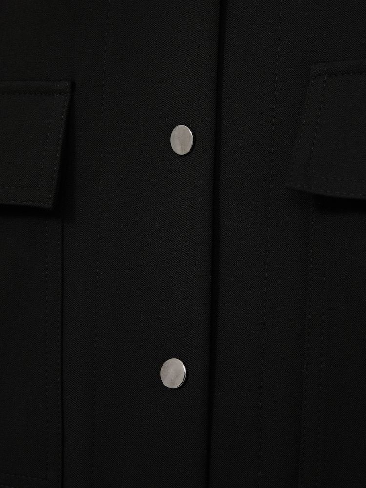 Reiss Black Myrtle Cropped Twill Shirt Jacket - Image 7 of 7