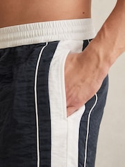 Reiss Navy/White Cano Colour-Block Piped-Trim Swim Shorts - Image 4 of 6