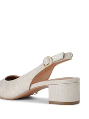 Carvela zlata (barva); zlato Honour Sling čevlji - Slika 4 iz 5