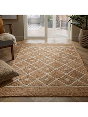 Esselle Natural Prestbury 120x170cm Diamond Handbraided Rug - Image 5 of 5