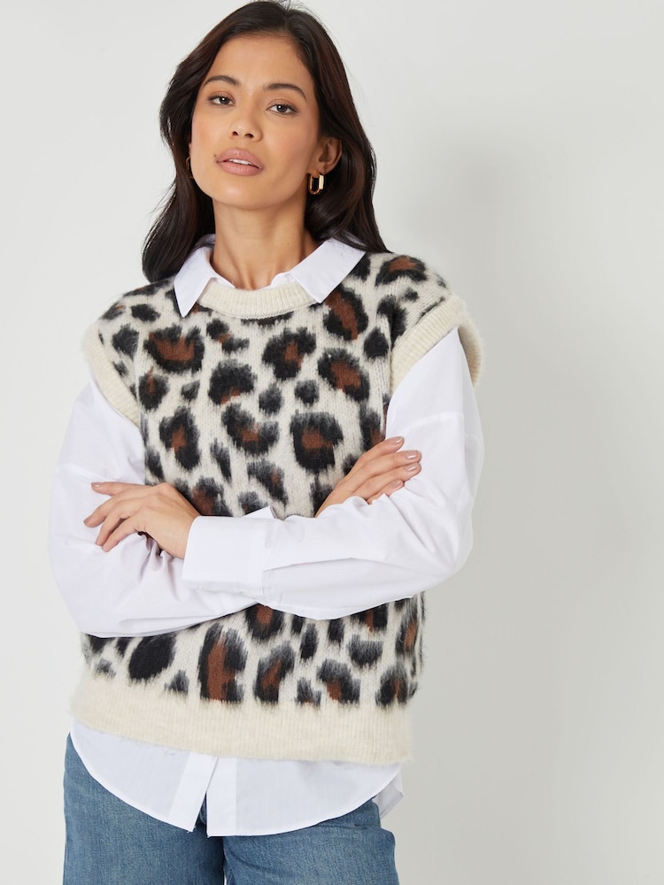 Threadbare Brown Leopard Print Brushed Knitted Vest - Image 4 of 4