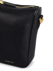 Radley Medium Oak Street Phone Cross-Body Black Bag - Image 4 of 4
