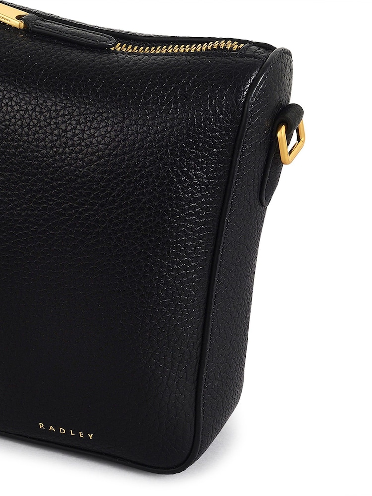 Radley Medium Oak Street Phone Cross-Body Black Bag - Image 4 of 4 Radley Medium Oak Street Phone Cross-Body Black Bag - Image 4 of 4