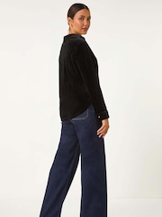 أسود - Roman Collared Velvet Stretch Shirt - صورة 4 من 6