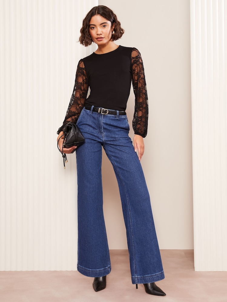 Friends Like These Long Sleeve Lace Top - Imagen 2 de 4