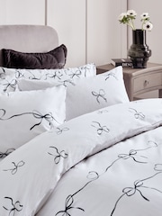 2 Pack Black/White Bow & Heart Reversible Duvet Cover and Pillowcase Set - Image 3 of 8