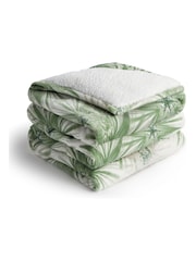 Silentnight Cream Green Snugsie Winter Lux 240 x 180cm Giant Blanket - Image 2 of 8
