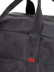 HUGO Black Logo Patch Signature Washbag - Image 4 of 4