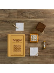 WS Games Yellow/Brown Boggle Vintage Bookshelf Board Game - Image 3 of 5