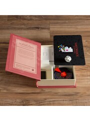 WS Games Pink/Red Scattergories Vintage Bookshelf Board Game - Image 6 of 8