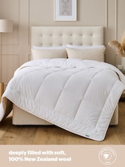 Silentnight Luxury Natural Heavyweight Wool White Duvet - Image 2 of 9