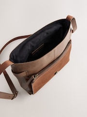 Tan Brown Leather Messenger Bag - Image 10 of 11