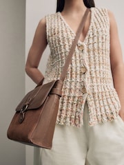 Tan Brown Leather Messenger Bag - Image 3 of 11