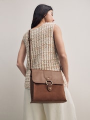 Tan Brown Leather Messenger Bag - Image 4 of 11