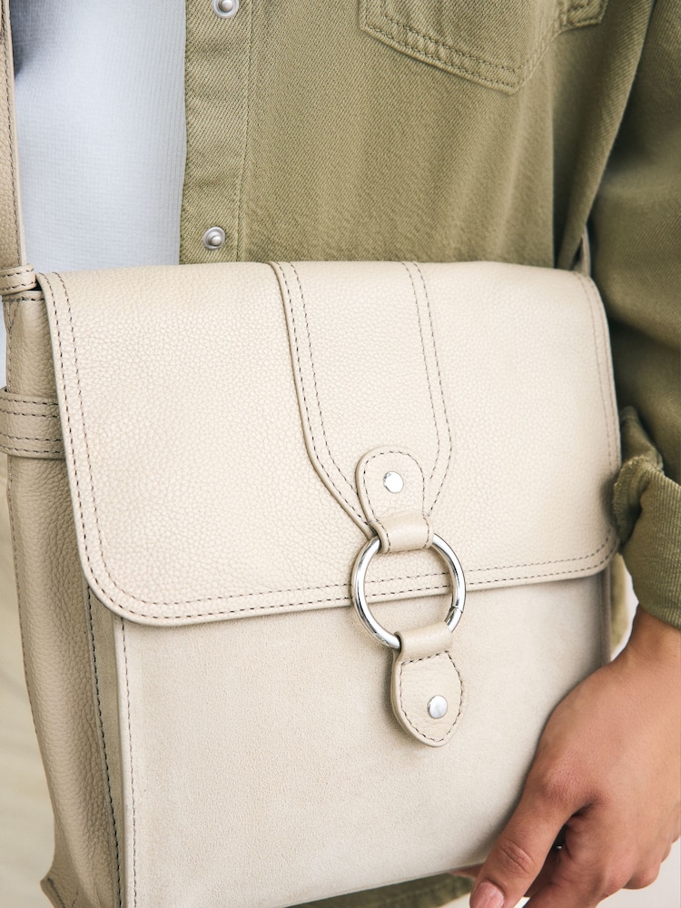 Stone Leather Messenger Bag - Image 2 of 8