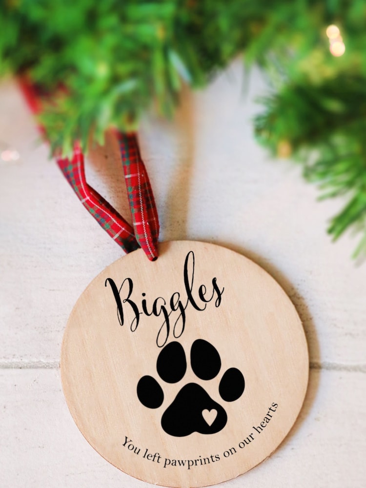 Personalised Pet Memorial Christmas Tree Ornament by Jonnys Sister - Image 2 of 2