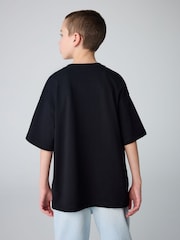 smALLSAINTS Black Oversized Boys Logo Infill Crew T-Shirt - Image 2 of 4