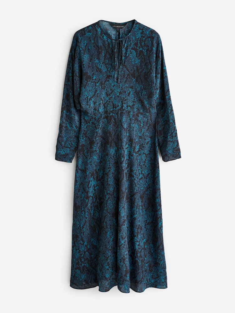 Live Unlimited Blue Curve Snake Effect Print Tie Front Dress - Image 4 of 4 Live Unlimited Blue Curve Snake Effect Print Tie Front Dress - Image 4 of 4