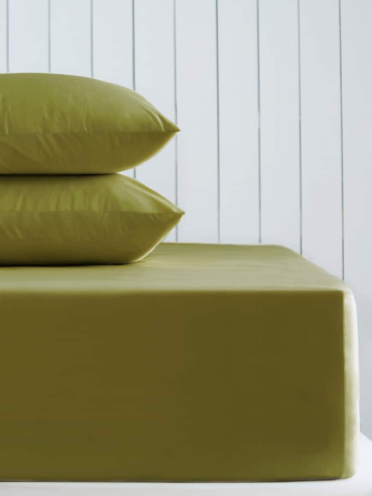 Moss Green Cotton Rich Extra Deep Fitted Bed Sheet - Image 1 of 2