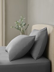 Set mit 2 bügelfreien Simply Soft-Kissenbezügen - Bild 1 von 3