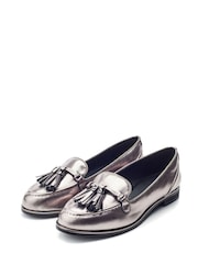 Moda in Pelle Evvaa Flat Slip on Tassle Leather Barrel Loafers - Image 2 of 4