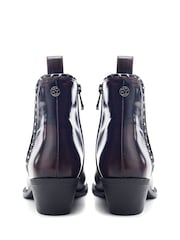 Moda in Pelle Perah V-Studded Elastic Gusset Western Style Ankle Boots - Image 3 of 4