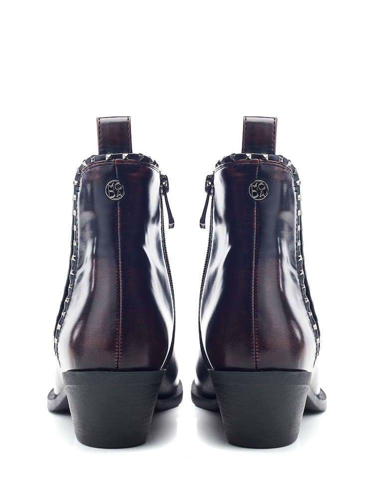 Moda in Pelle Perah V-Studded Elastic Gusset Western Style Ankle Boots - Image 3 of 4