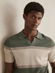 Reiss Sage Green Jefferson Textured Knit Stripe Polo Shirt - Image 4 of 5