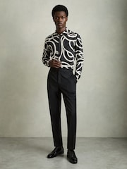 Reiss Black/White Picarli Abstract Painted Print Shirt - Image 4 of 7