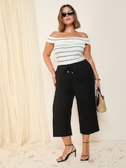 Friends Like These Black Curve Linen Blend Culottes - Image 2 of 4
