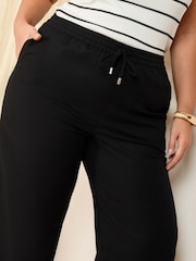 Friends Like These Black Curve Linen Blend Culottes - Image 3 of 4