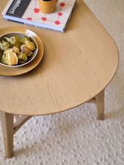 Willis & Gambier Oak Coffee Table - Image 6 of 7