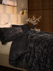 Black Plush Faux Fur Duvet Cover and Pillowcase Set - Image 2 of 4