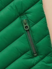 Blue and Green Hotchpotch - Joules Kids' Crofton Gilet Showerproof Padded Gilet - Imagen 3 de 5