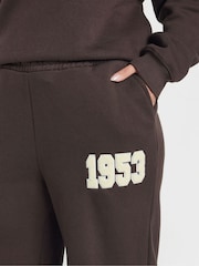 Yours Curve Brown Boston 1953 Wide Leg Joggers - Image 4 of 5