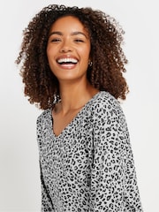 M&Co Grey Leopard Print V-Neck Long Sleeves Top - Image 5 of 6