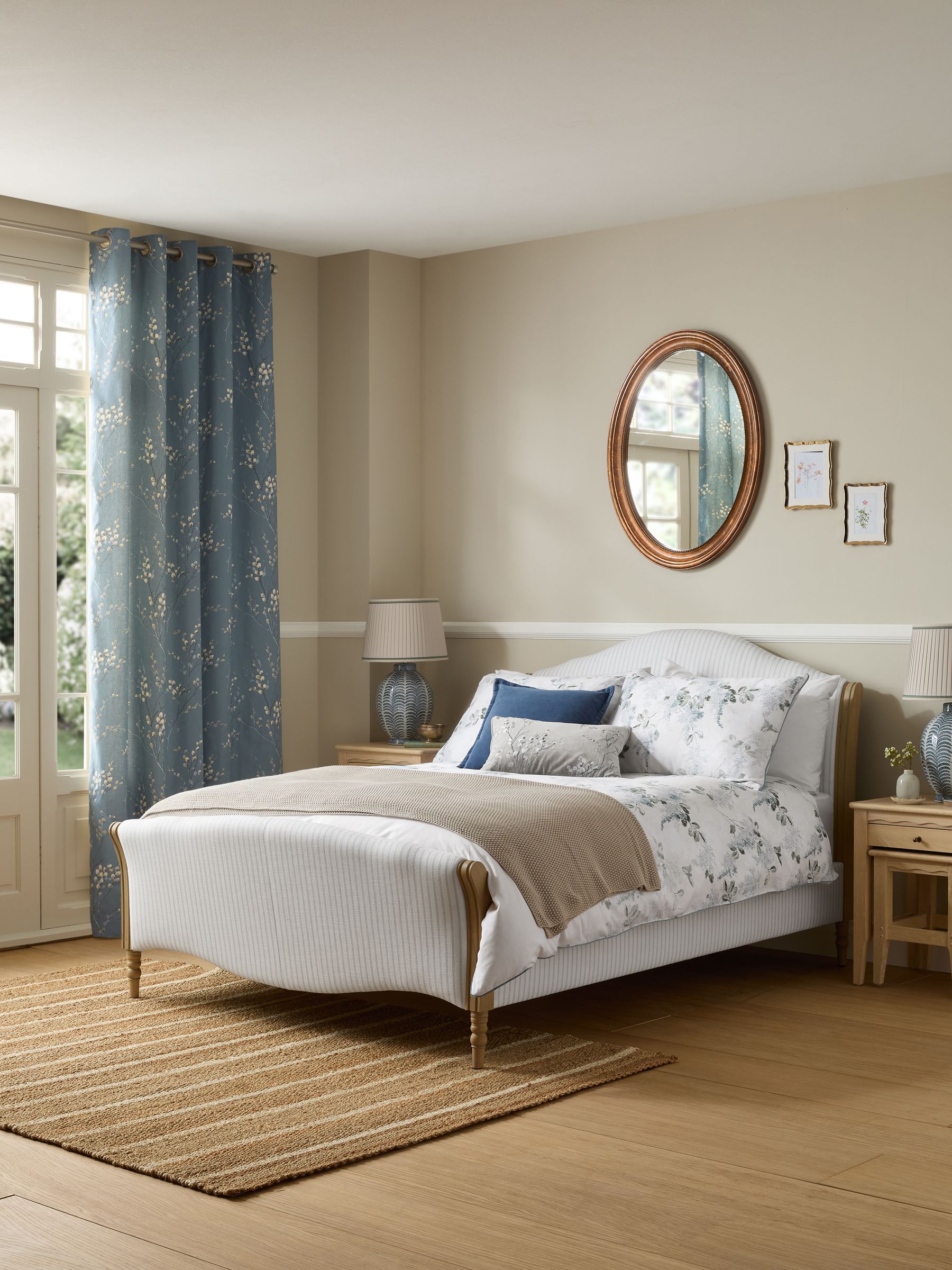 はるか様 専用》Laura Asley ベッド ローラアシュレイのベッドフレーム