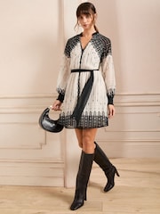 Love & Roses Monochrome Petite Mini Shirt Dress - Image 3 of 4