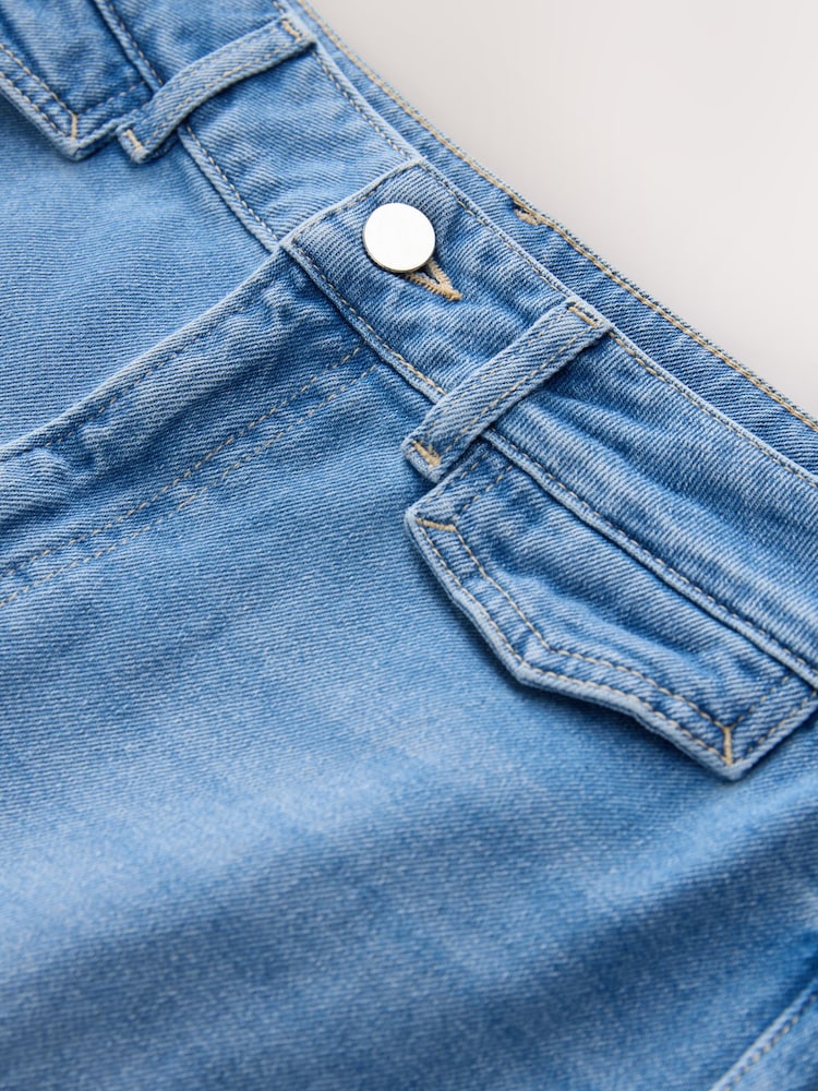 Mittelblau - Double Button Flared Jeans - Bild 2 von 3