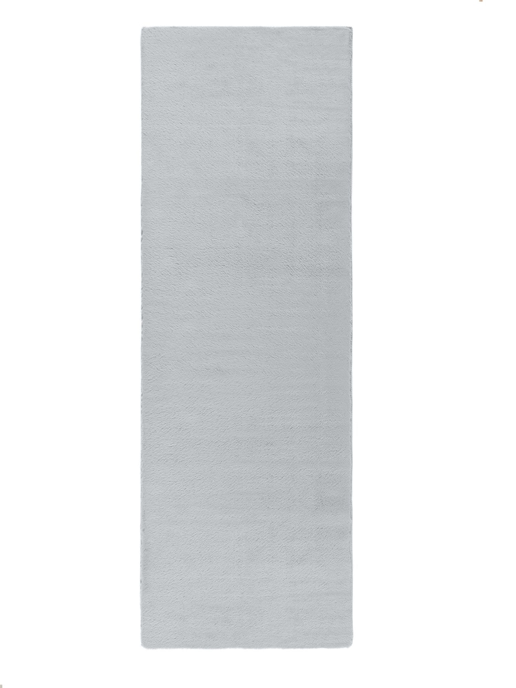 Origin Rug Collection. Grey Washable Faux Fur Rug - Image 5 of 5